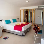 Taimar Hotel