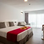 Taimar Hotel 4*