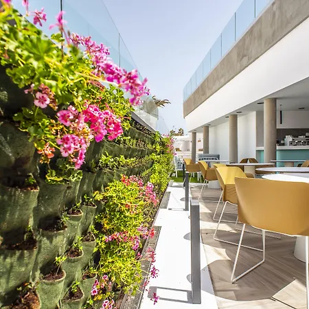 Taimar Hotel